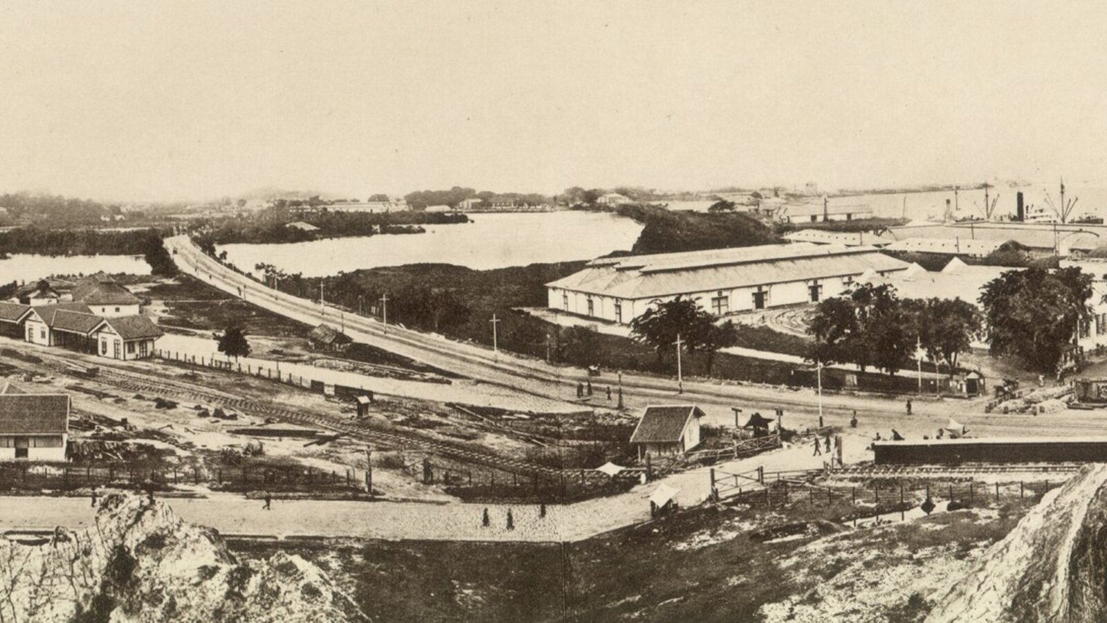 Tanjong Pagar harbour in Singapore, circa 1910