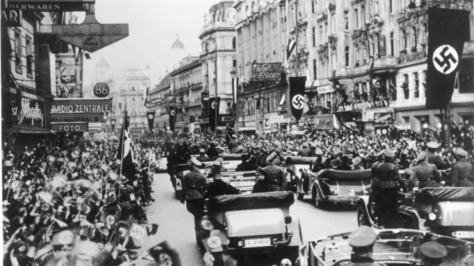 Crowds on Vienna's Mariahilfer Straße during the Anschluss, March 15, 1938