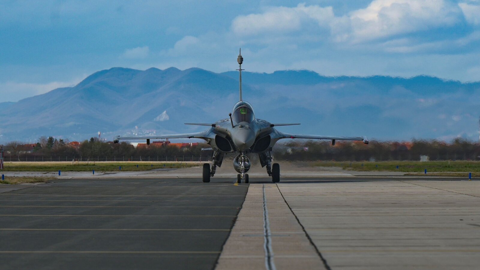 Croatian Air Force Dassault Rafale fighters on dual takeoff during Exercise Fighting Wyvern 25-01, Pleso Air Base, March 2025