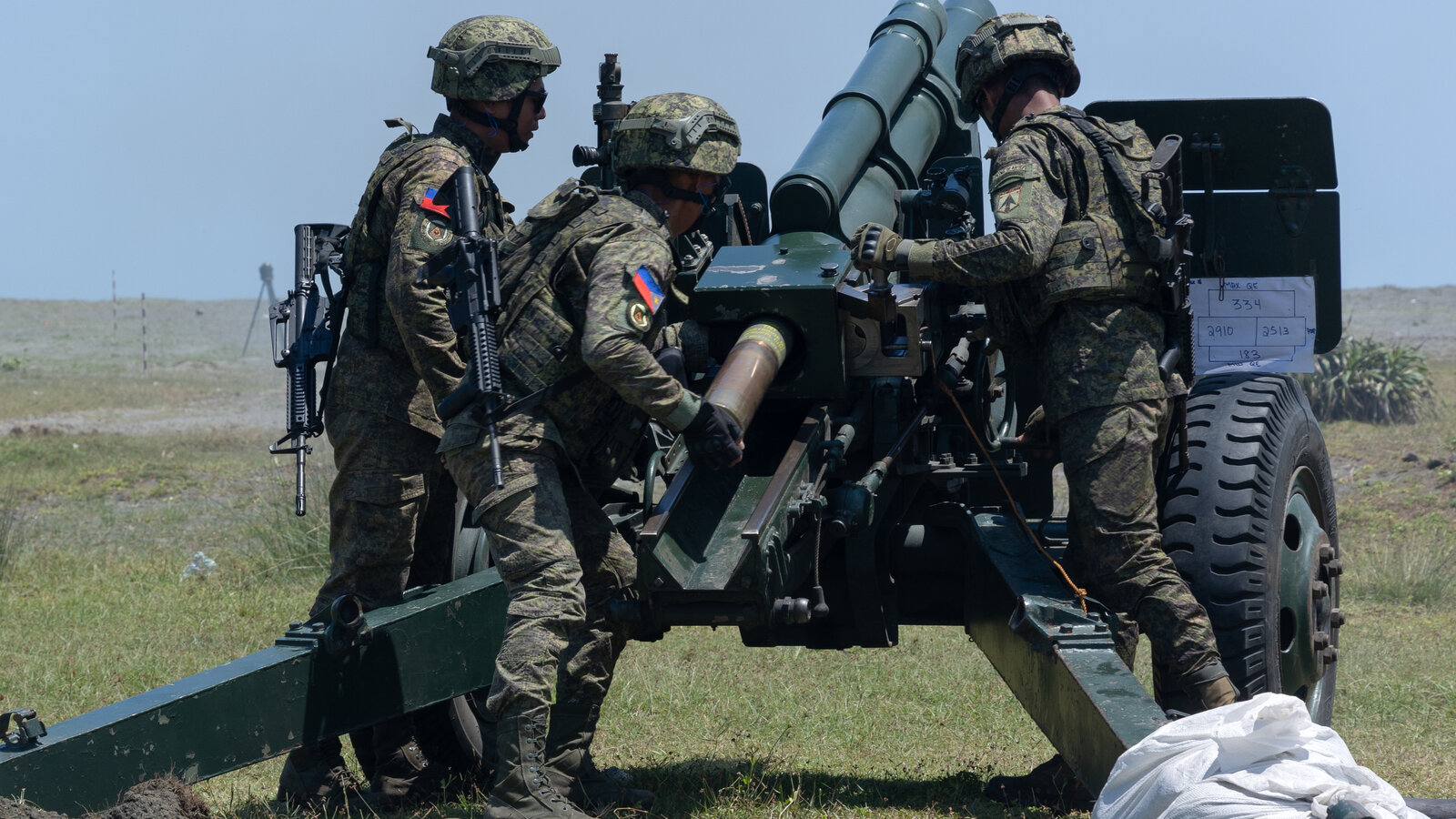 US and Philippine forces execute counter-landing live-fire during Exercise Balikatan 25, May 2025